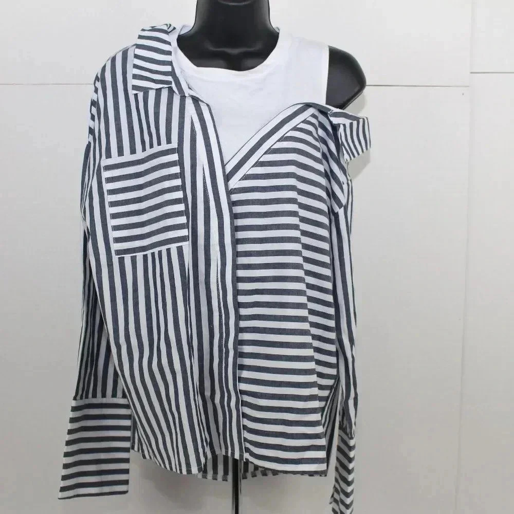 NWT LORANZO ROMANZA Blouse